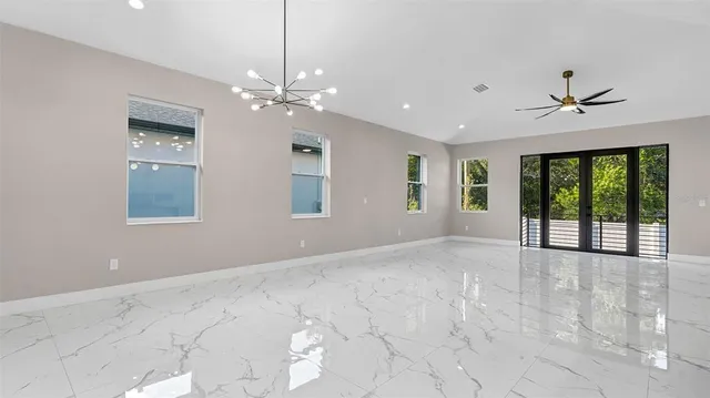 $4,000 | 2835 60th Avenue North, St. Petersburg, FL 33714