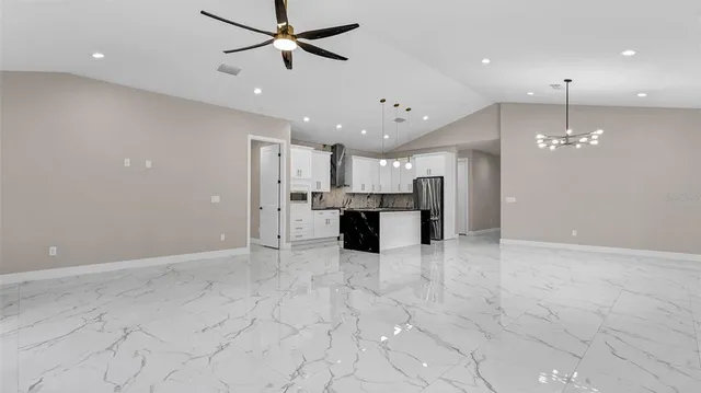 $4,000 | 2835 60th Avenue North, St. Petersburg, FL 33714