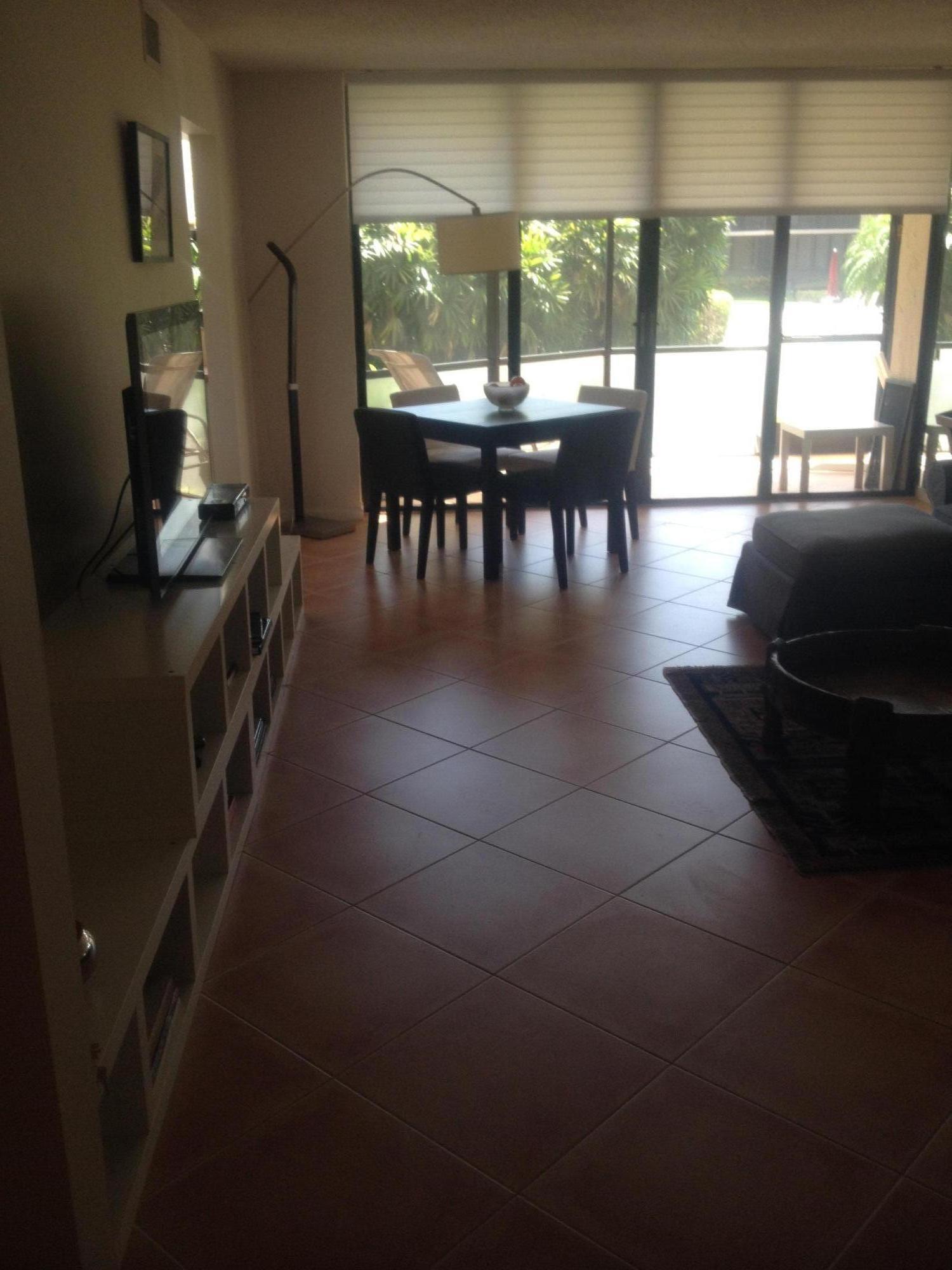 800 Jeffery Street, Unit 104 Boca Raton, FL 33487 - Photo 6 of 10 Mistral 3