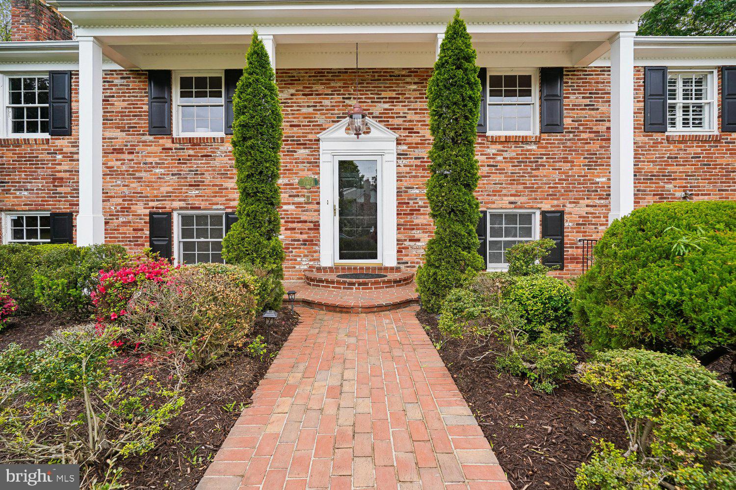 7814 Friars Court Alexandria, VA 22306 - Photo 3 of 56 Front Elevation
