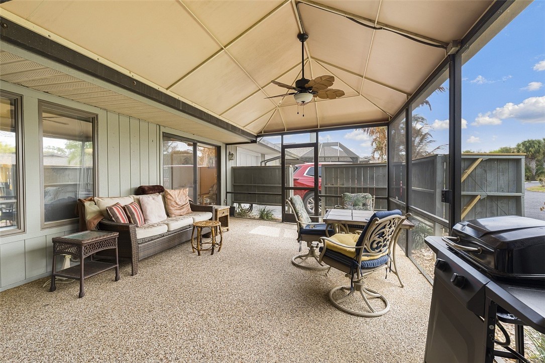 731 Timber Ridge Trail Southwest, Unit A Vero Beach, FL 32962 - Photo 5 of 36