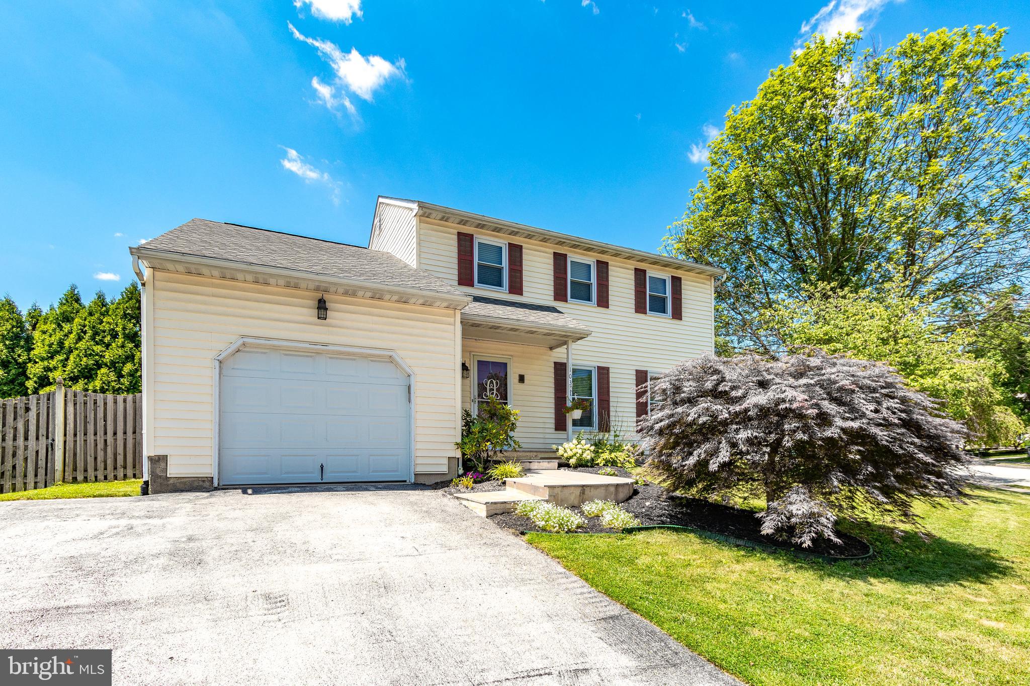 103 Ivory Road Phoenixville, PA 19460 - Photo 2 of 32 Gallery Image 2