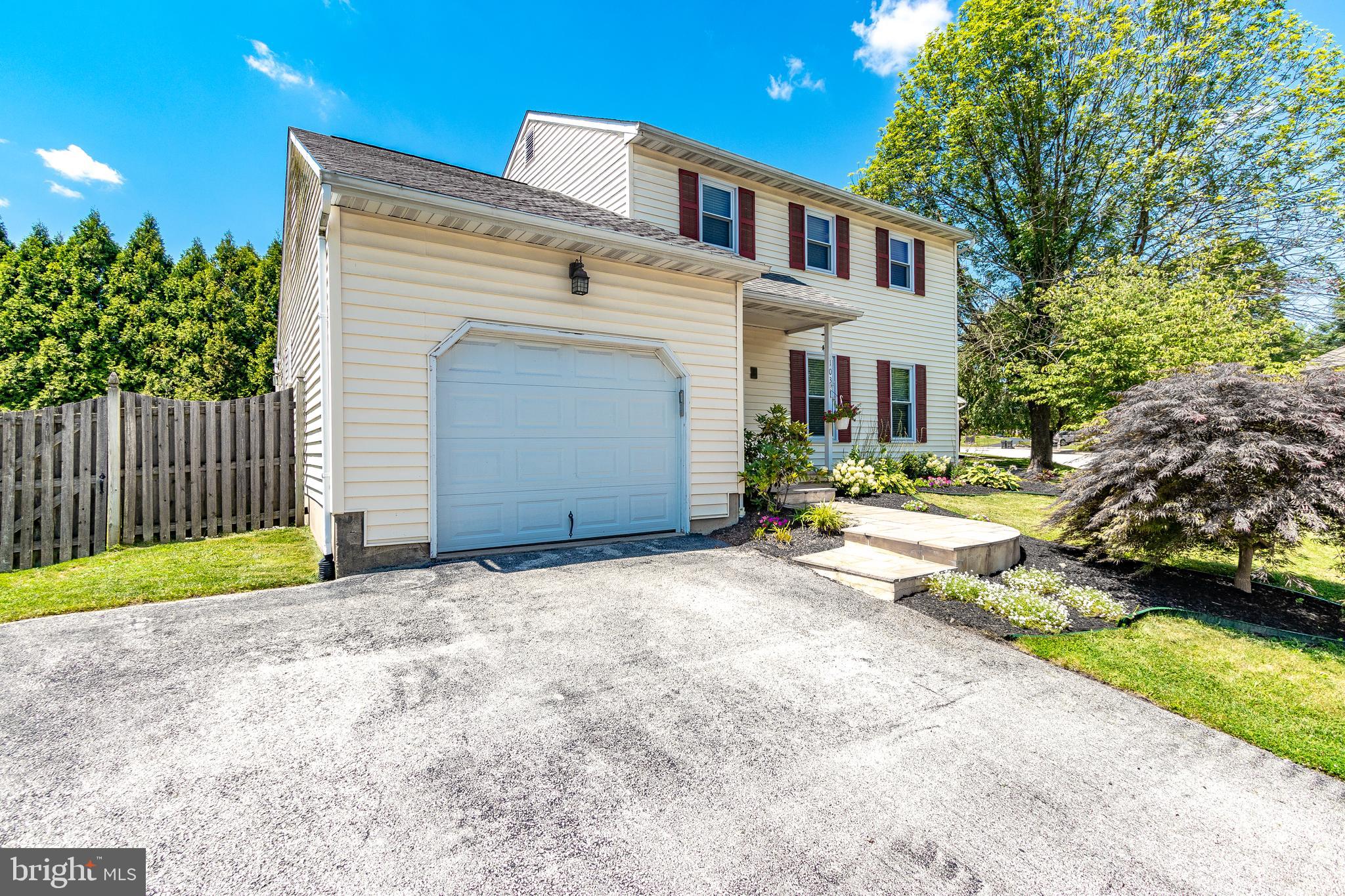 103 Ivory Road Phoenixville, PA 19460 - Photo 3 of 32 Gallery Image 3