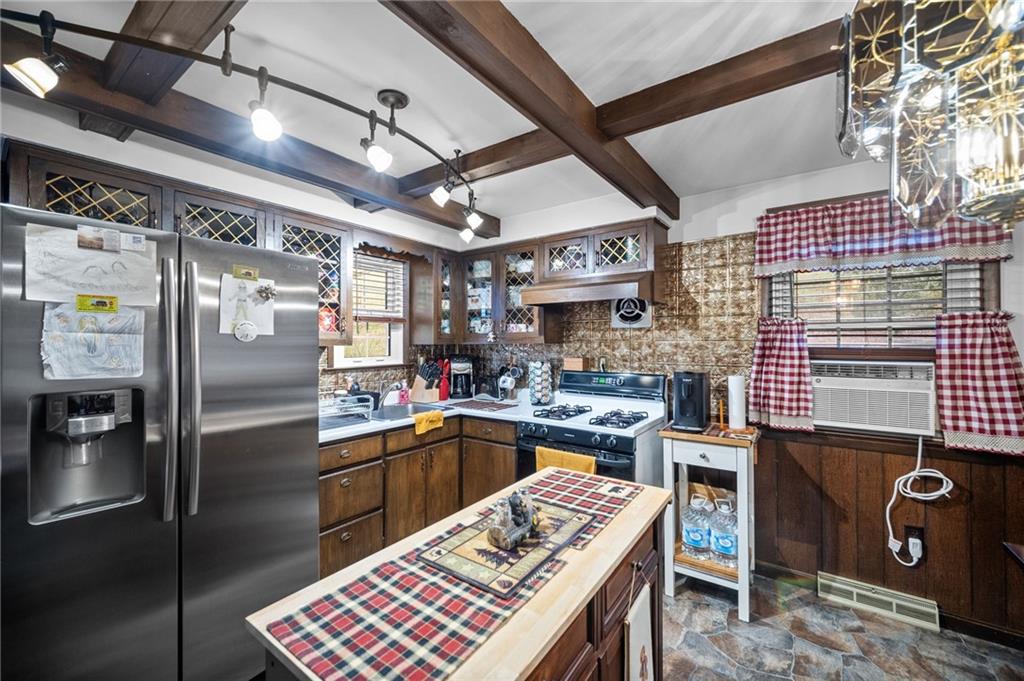 183 Lindley Road Canonsburg, PA 15317 - Photo 16 of 44 a kitchen with stainless steel appliances granite countertop a sink stove and refrigerator