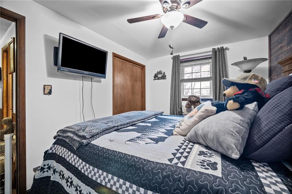 183 Lindley Road Canonsburg, PA 15317 - Photo 29 of 44 a bedroom with a bed and a flat screen tv