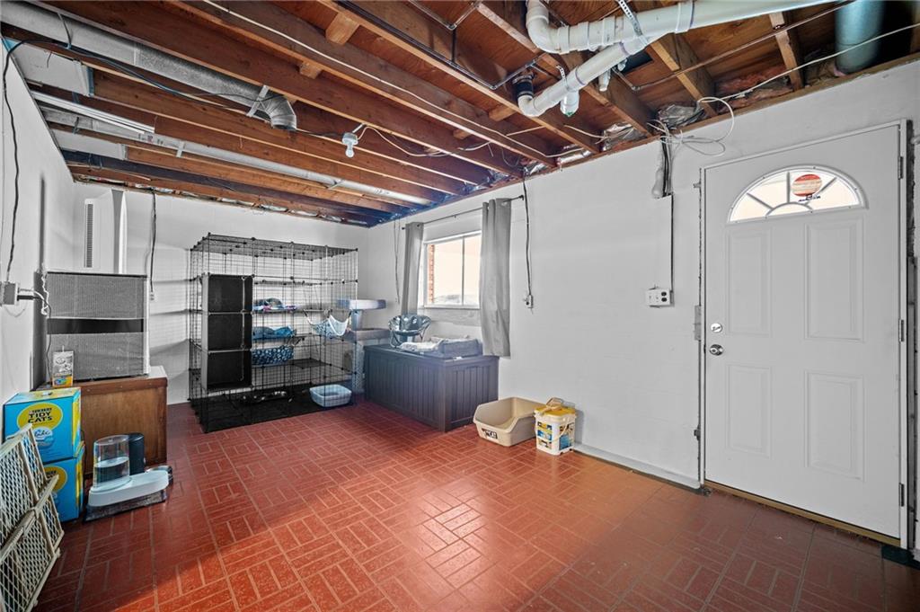 183 Lindley Road Canonsburg, PA 15317 - Photo 34 of 44 a view of a storage in a room