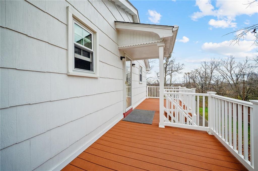 183 Lindley Road Canonsburg, PA 15317 - Photo 41 of 44 a balcony with wooden floor