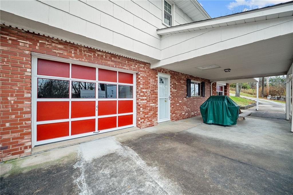 183 Lindley Road Canonsburg, PA 15317 - Photo 42 of 44 a view of a room with gym equipment and large windows