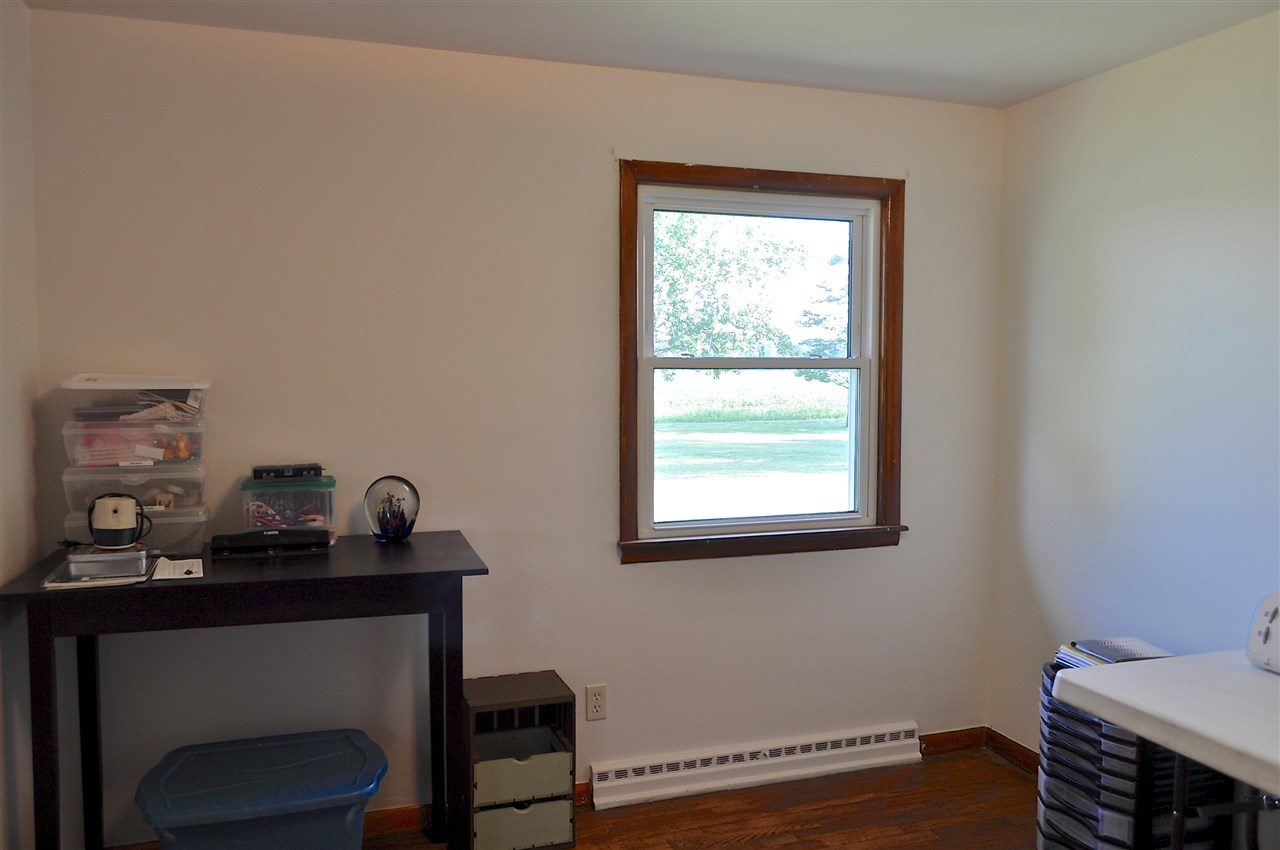 8400 Ferden Road Chesaning, MI 48616 - Photo 22 of 44 31300811-22.JPG