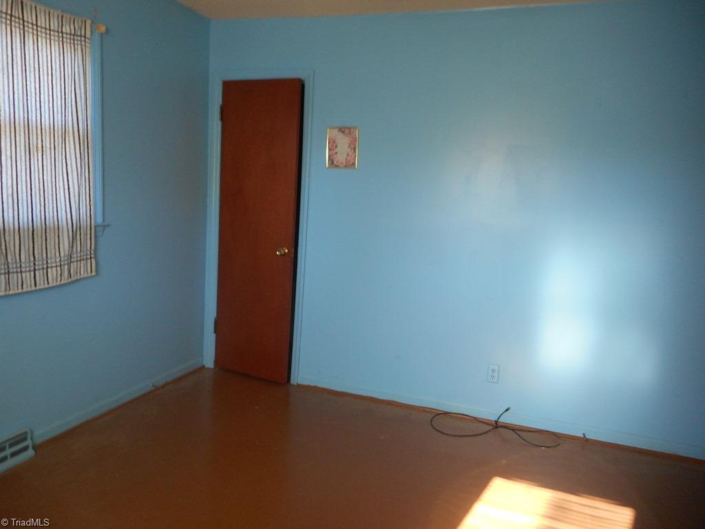 4088 Pine Hall Road Walnut Cove, NC 27052 - Photo 12 of 28 Gallery Image 12