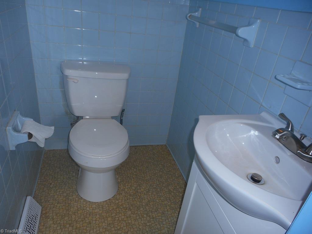 4088 Pine Hall Road Walnut Cove, NC 27052 - Photo 13 of 28 Gallery Image 13