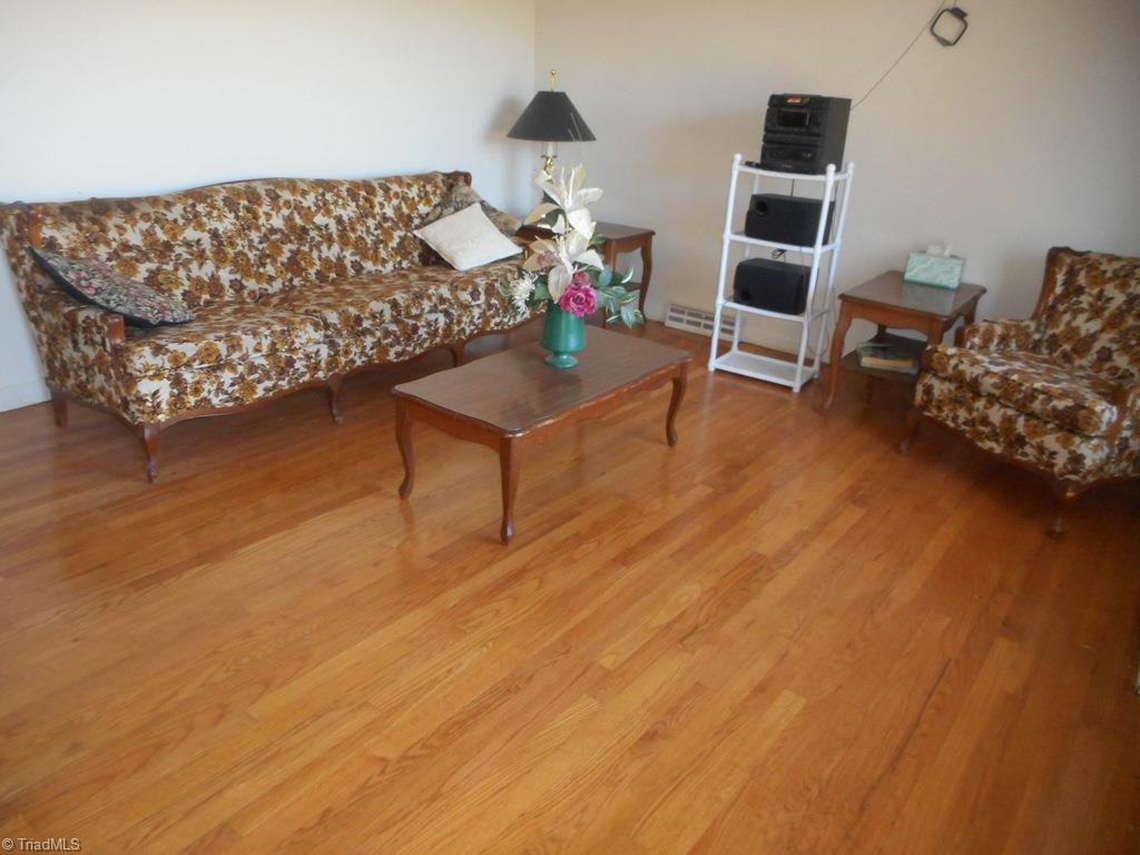 4088 Pine Hall Road Walnut Cove, NC 27052 - Photo 5 of 28 Gallery Image 5