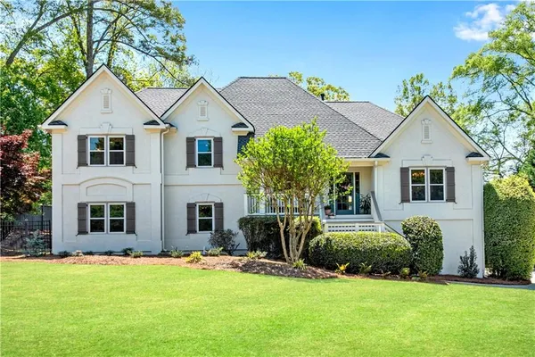 $775,000 | 2572 Chestea Drive Northeast, Marietta, GA 30066