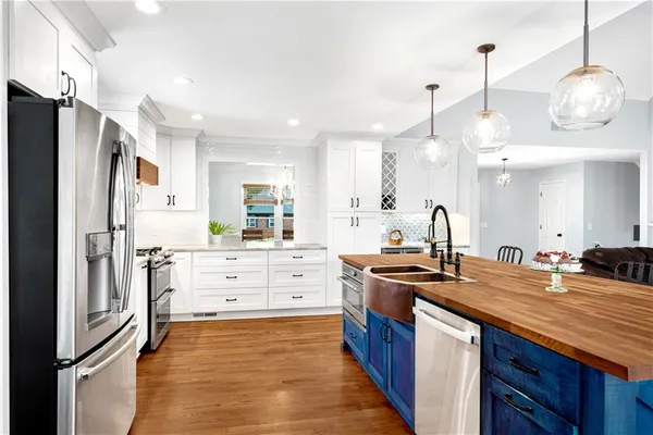 $775,000 | 2572 Chestea Drive Northeast, Marietta, GA 30066