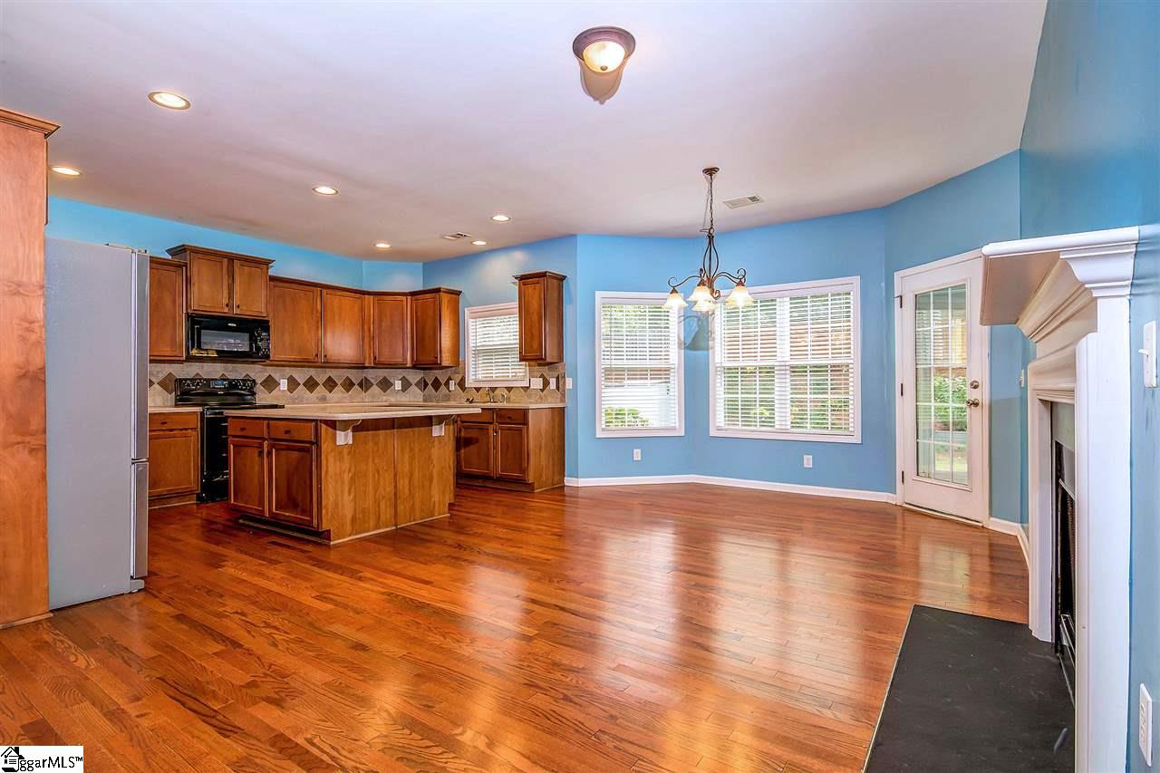 133 Rivanna Lane Greenville, SC 29607 - Photo 4 of 36 Gallery Image 4