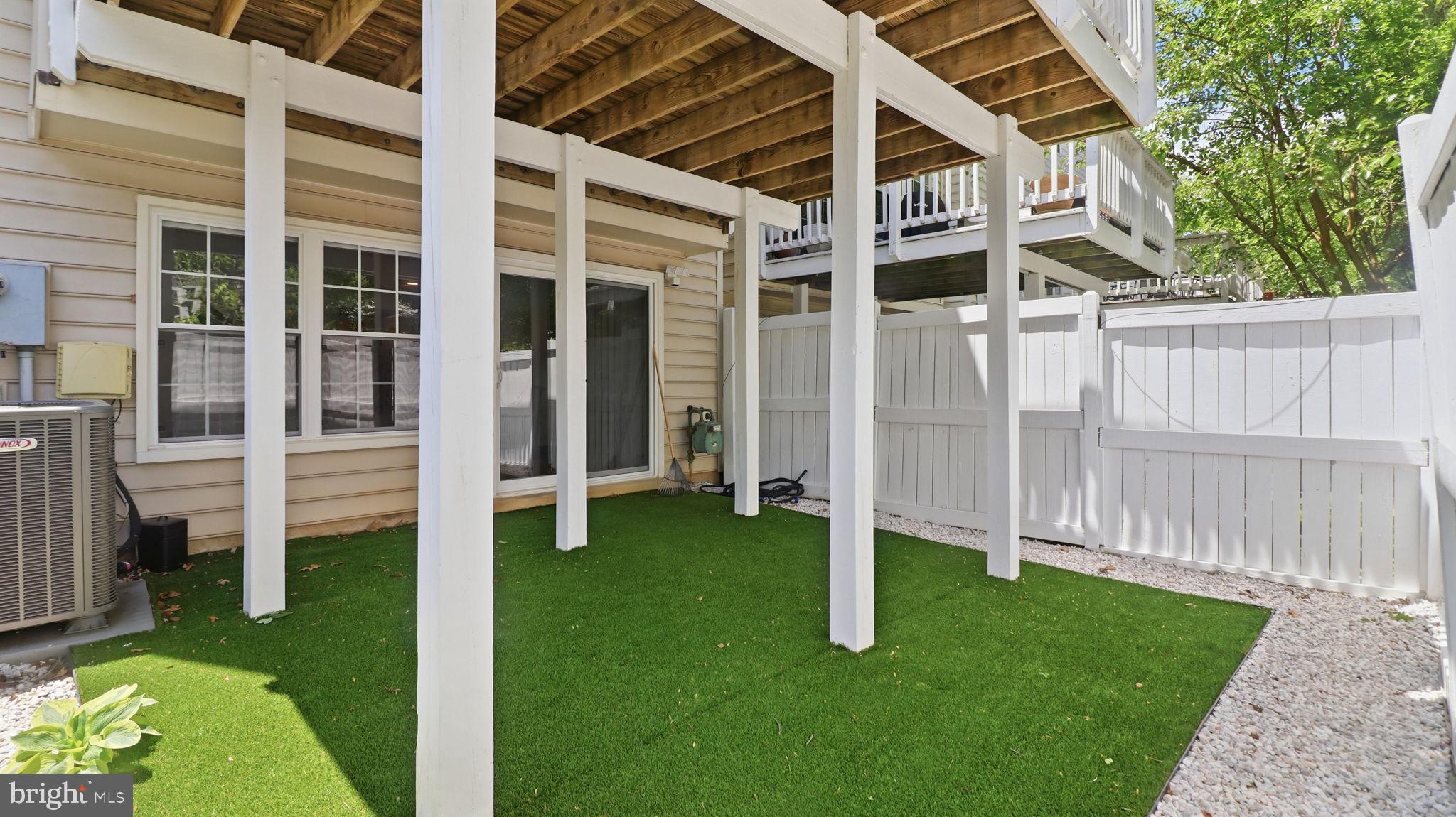12000 Edgemere Circle Reston, VA 20190 - Photo 29 of 31 Fully fenced in Backyard