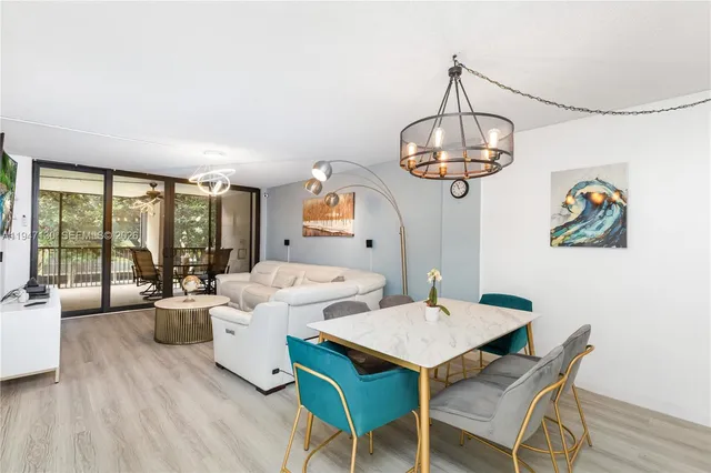 $339,900 | 2800 North 46th Avenue, Unit A307, Hollywood, FL 33021