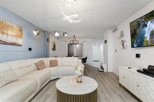 $339,900 | 2800 North 46th Avenue, Unit A307, Hollywood, FL 33021