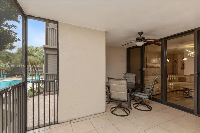 $339,900 | 2800 North 46th Avenue, Unit A307, Hollywood, FL 33021