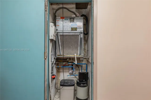 $339,900 | 2800 North 46th Avenue, Unit A307, Hollywood, FL 33021