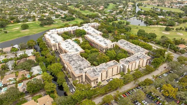 $339,900 | 2800 North 46th Avenue, Unit A307, Hollywood, FL 33021