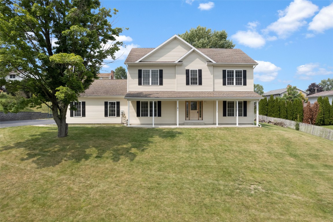 4 Marlboro Drive, Endicott, NY 13760 Compass