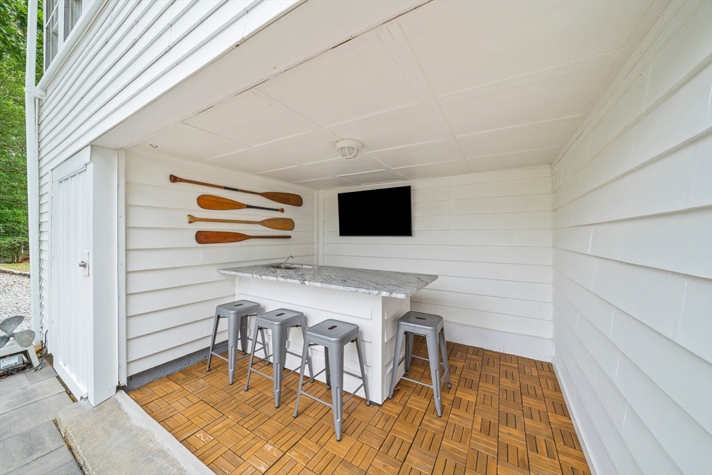47 White Island Road Halifax, MA 02338 - Photo 16 of 25 Gallery Image 16