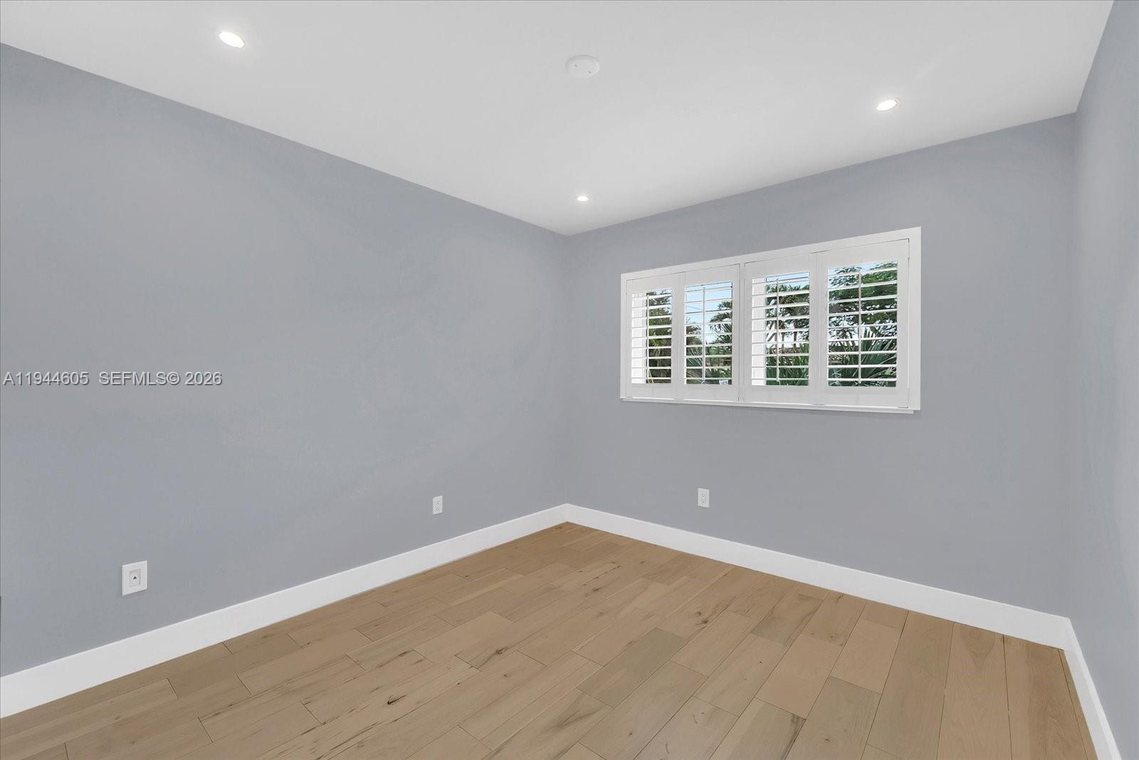 10330 Southwest 51st Street Miami, FL 33165 - Photo 21 of 40