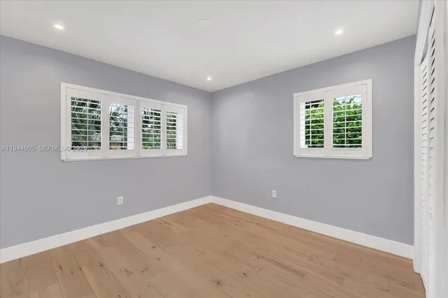 $6,500 | 10330 Southwest 51st Street, Miami, FL 33165