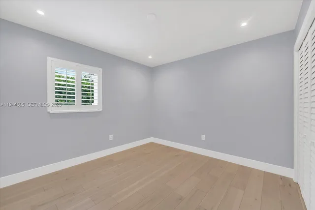 $6,500 | 10330 Southwest 51st Street, Miami, FL 33165