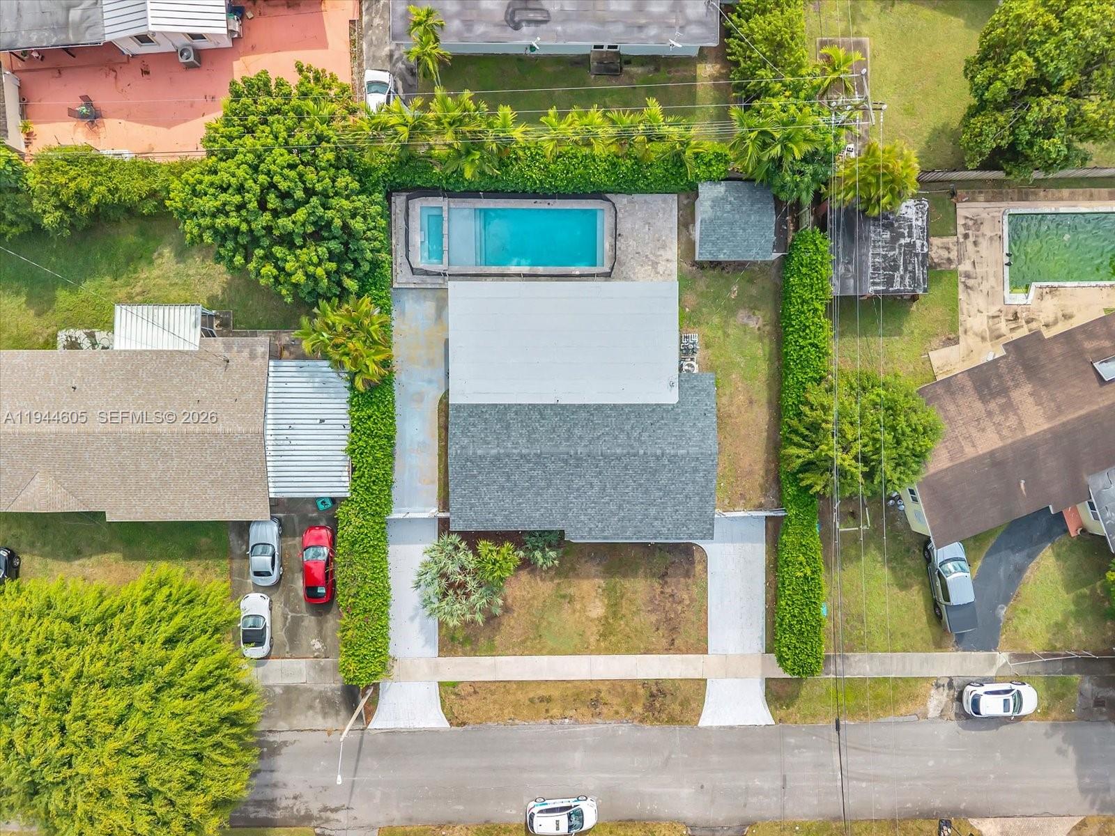 10330 Southwest 51st Street Miami, FL 33165 - Photo 33 of 40