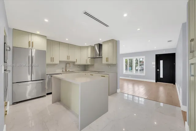 $6,500 | 10330 Southwest 51st Street, Miami, FL 33165