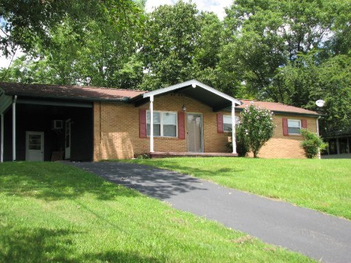 516 Lakeview Road Harriman, TN 37748 - Photo 1 of 14 Primary Photo