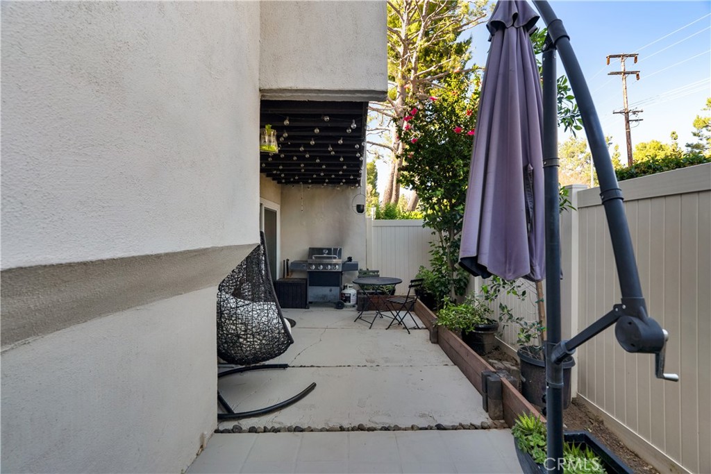 2752 Craig Circle Fullerton, CA 92835 - Photo 30 of 38 a close view of chair and potted plant