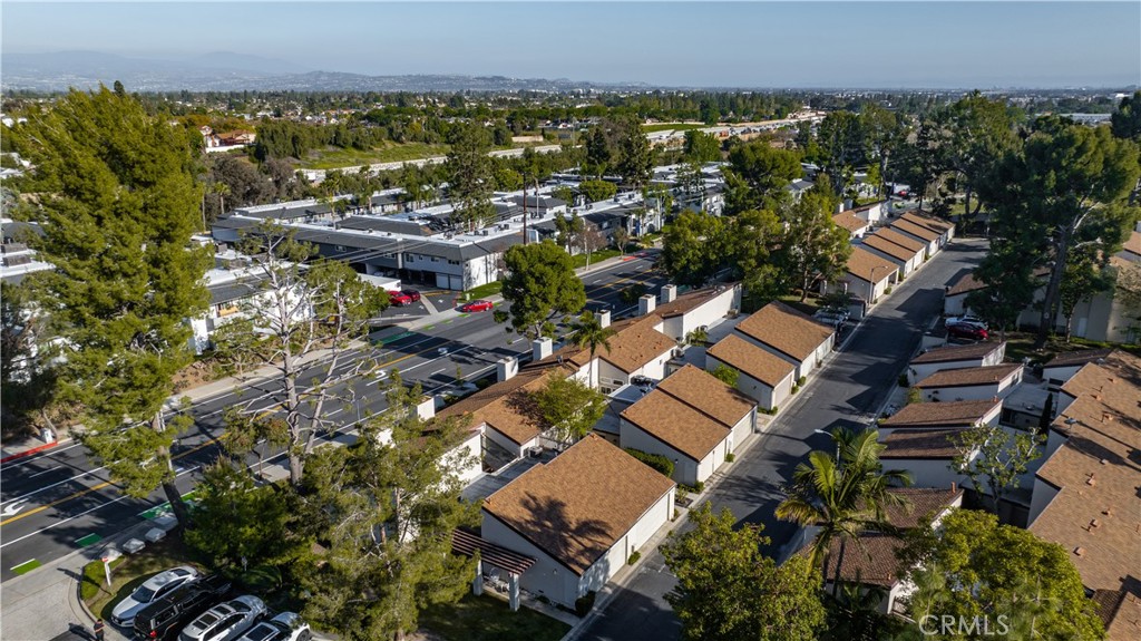 2752 Craig Circle Fullerton, CA 92835 - Photo 32 of 38 an aerial view of multiple house