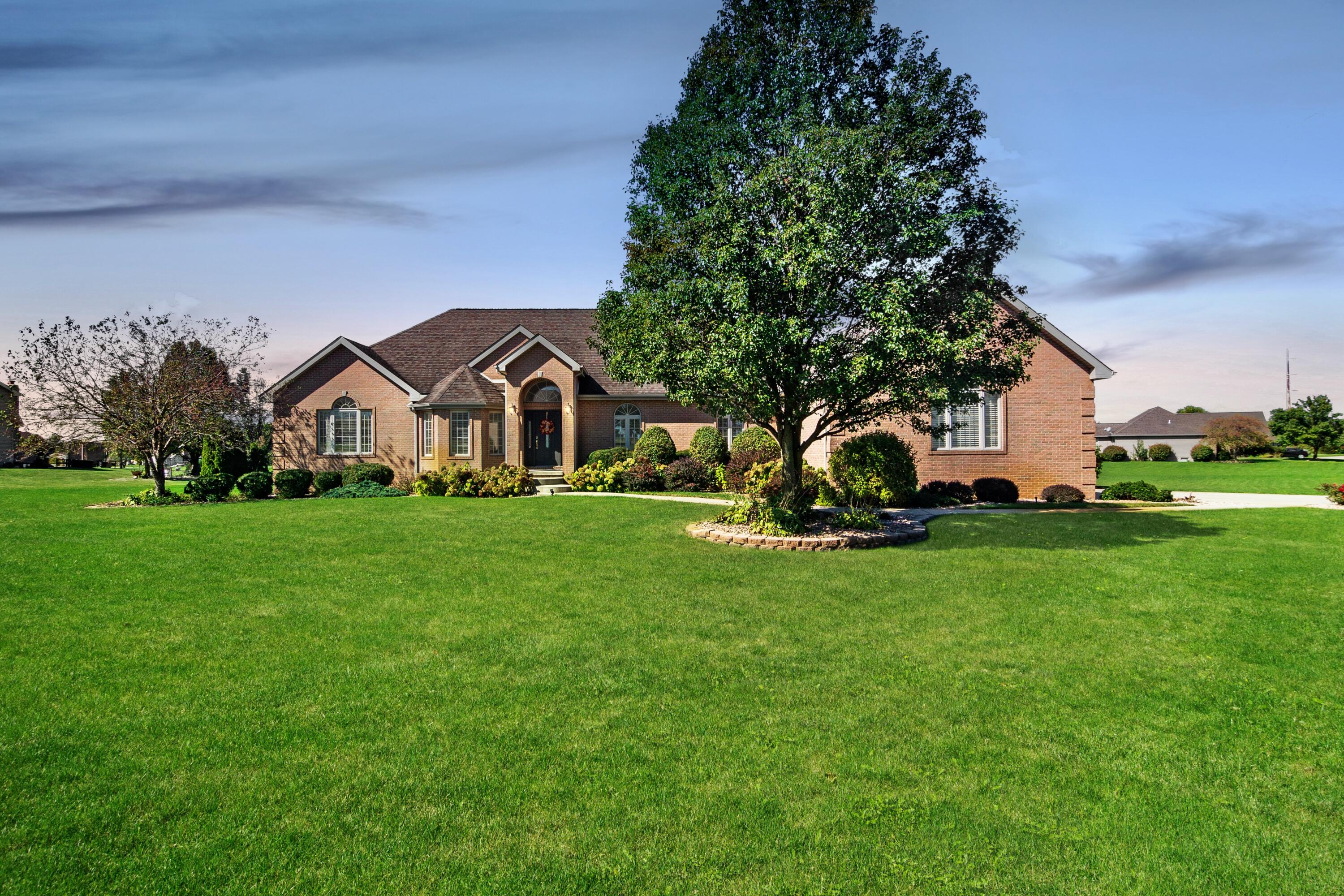 14970 Hendricks Lane Crown Point, IN 46307 - Photo 1 of 32 3000x2000