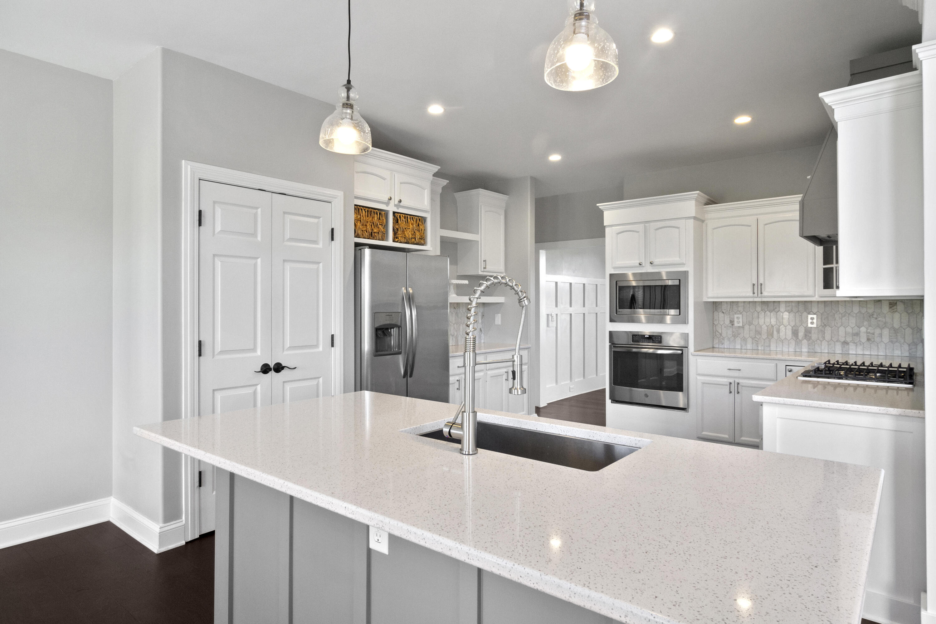 14970 Hendricks Lane Crown Point, IN 46307 - Photo 11 of 32 3000x2000