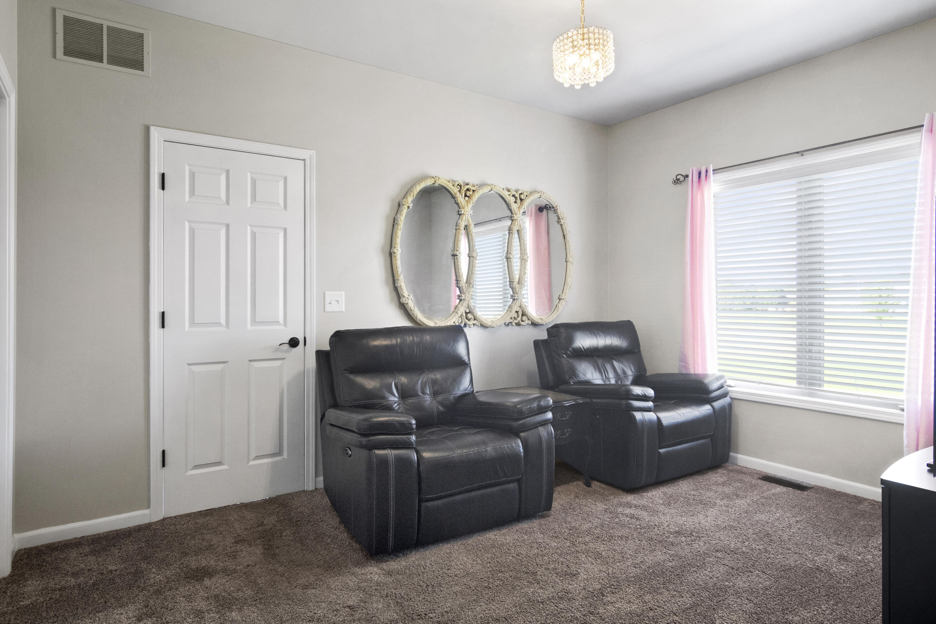 14970 Hendricks Lane Crown Point, IN 46307 - Photo 24 of 32 3000x2000