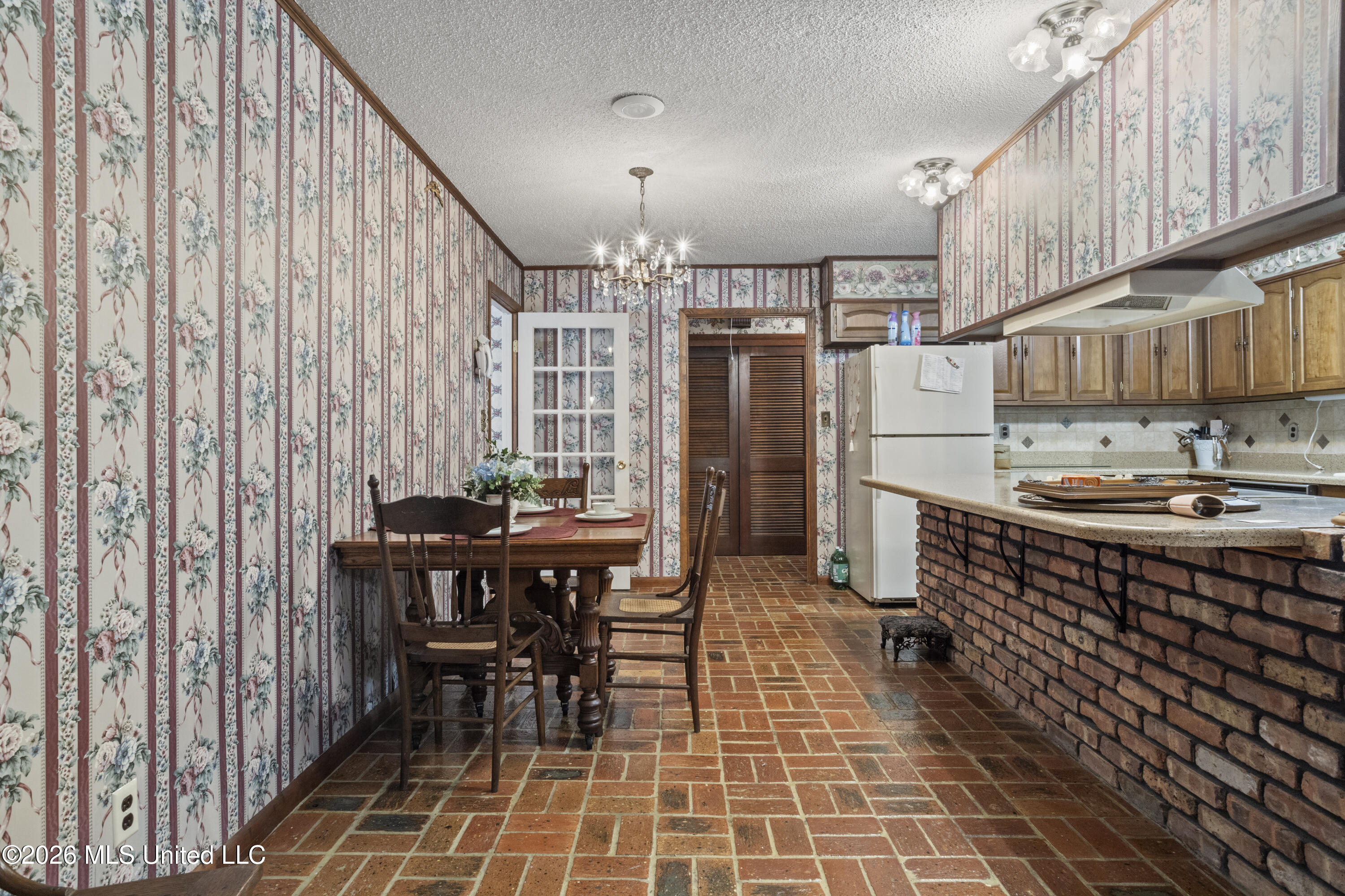 9121 Heather Lane Moss Point, MS 39562 - Photo 16 of 40 00016