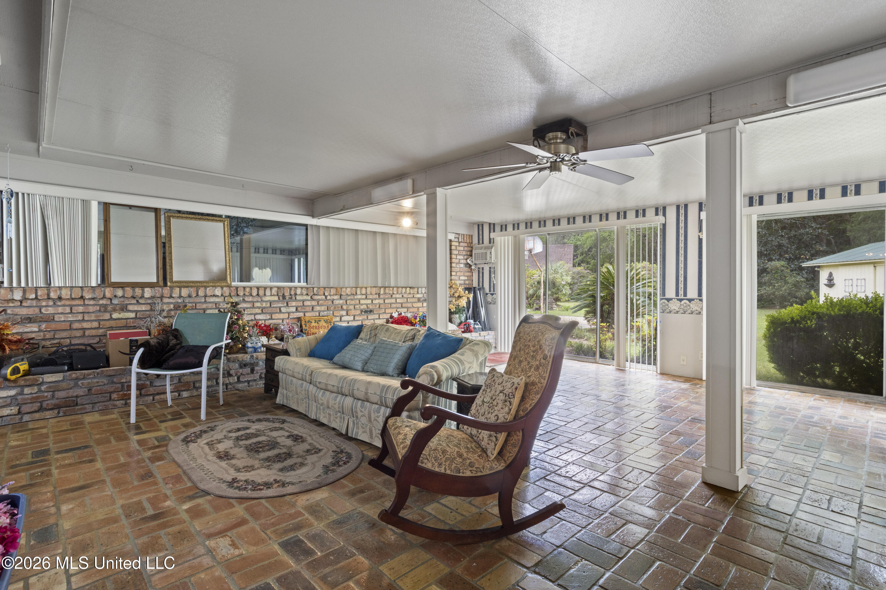 9121 Heather Lane Moss Point, MS 39562 - Photo 20 of 40 00020