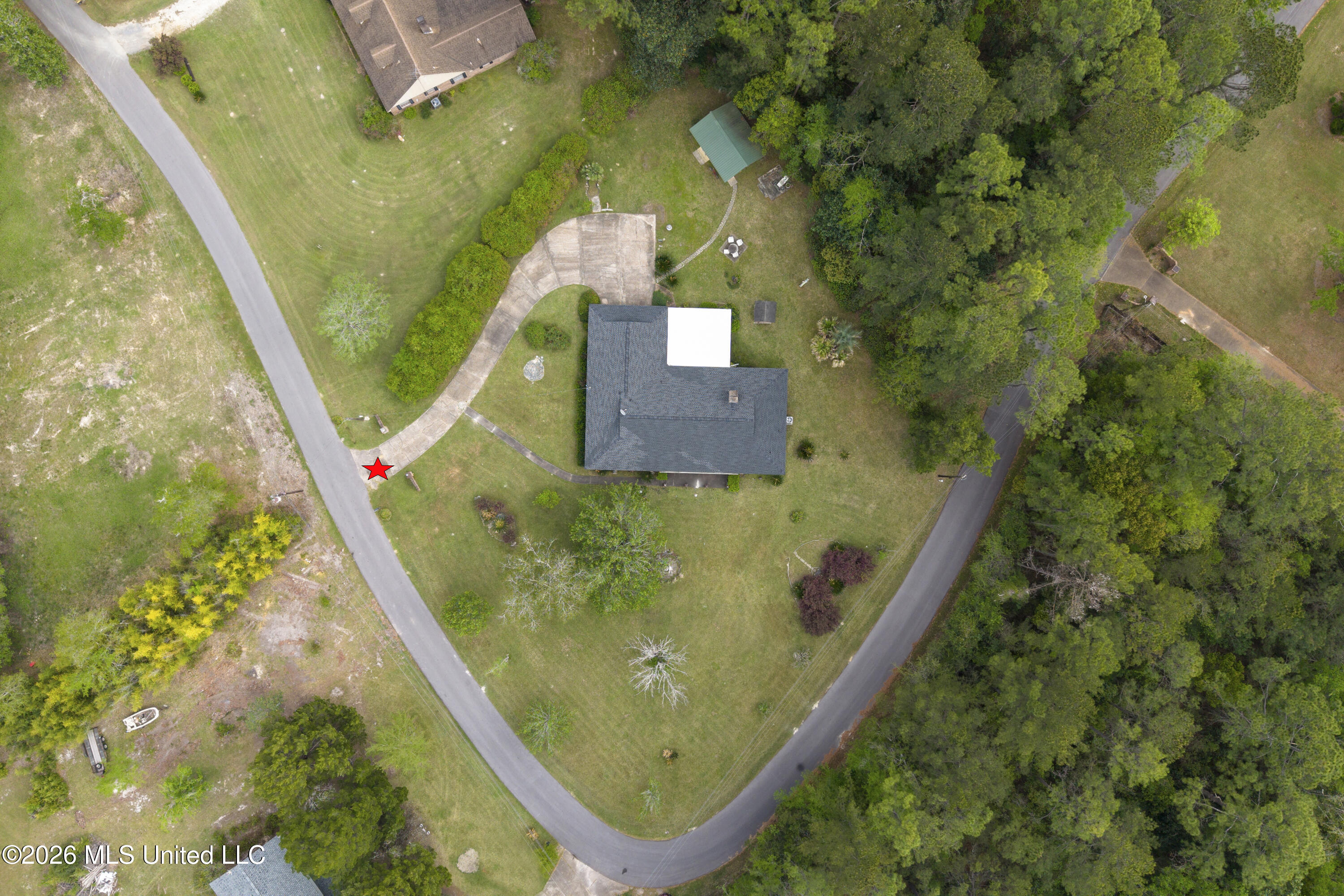 9121 Heather Lane Moss Point, MS 39562 - Photo 38 of 40 00038