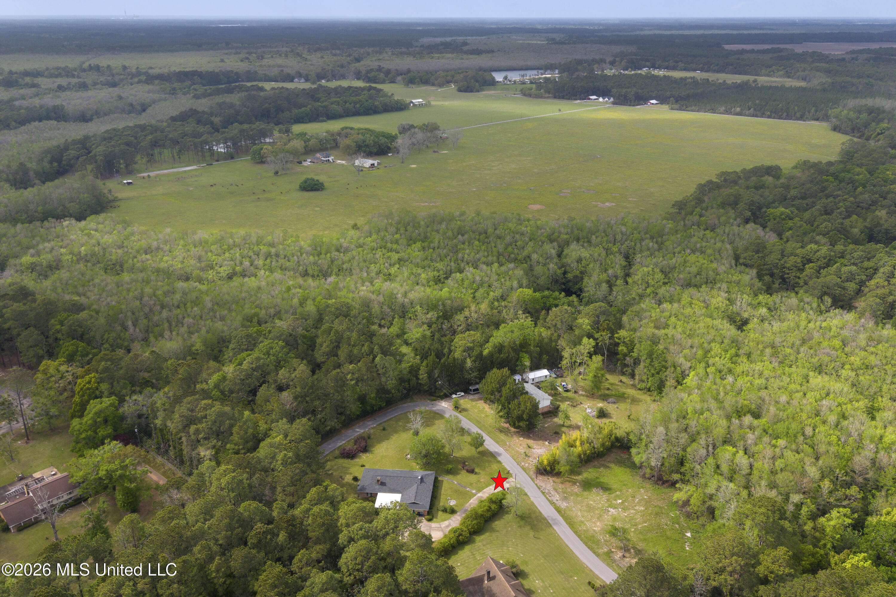 9121 Heather Lane Moss Point, MS 39562 - Photo 39 of 40 00039