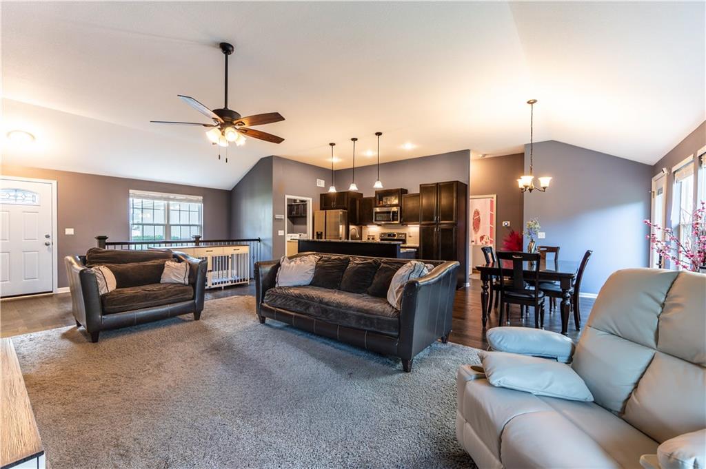 808 Old Stage Road Pleasant Hill, MO 64080 - Photo 9 of 30
