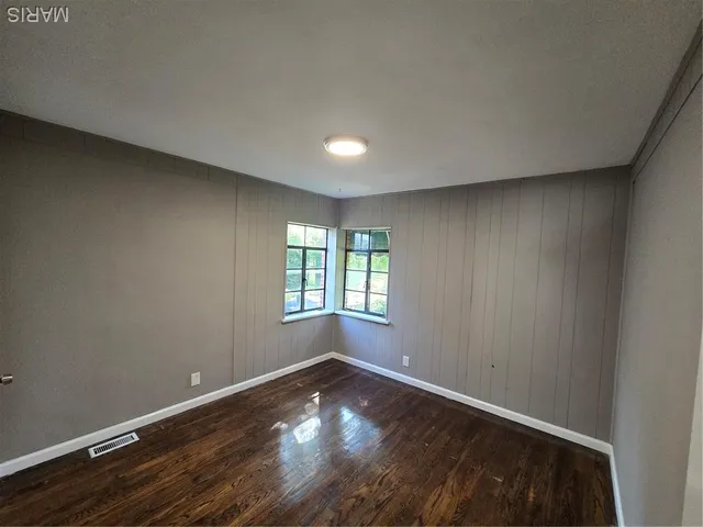 $1,580 | 6725 Thurston Avenue, St. Louis, MO 63134