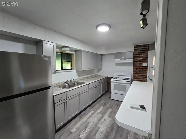 $1,580 | 6725 Thurston Avenue, St. Louis, MO 63134