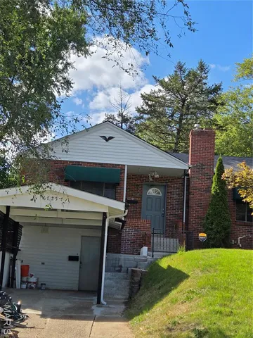 $1,580 | 6725 Thurston Avenue, St. Louis, MO 63134