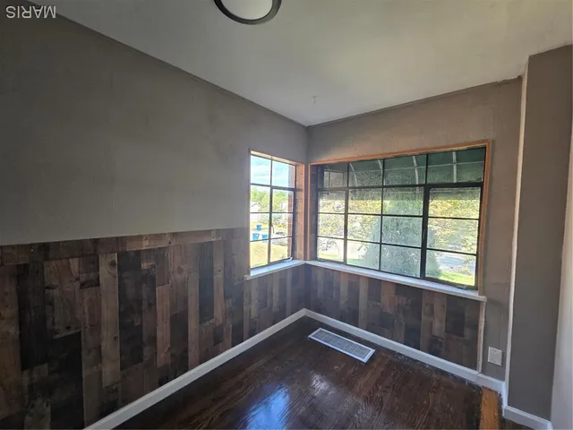 $1,580 | 6725 Thurston Avenue, St. Louis, MO 63134