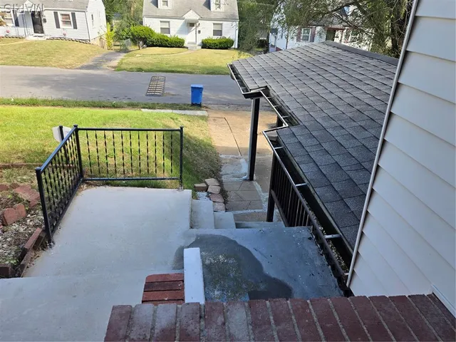 $1,580 | 6725 Thurston Avenue, St. Louis, MO 63134