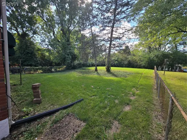 $1,580 | 6725 Thurston Avenue, St. Louis, MO 63134