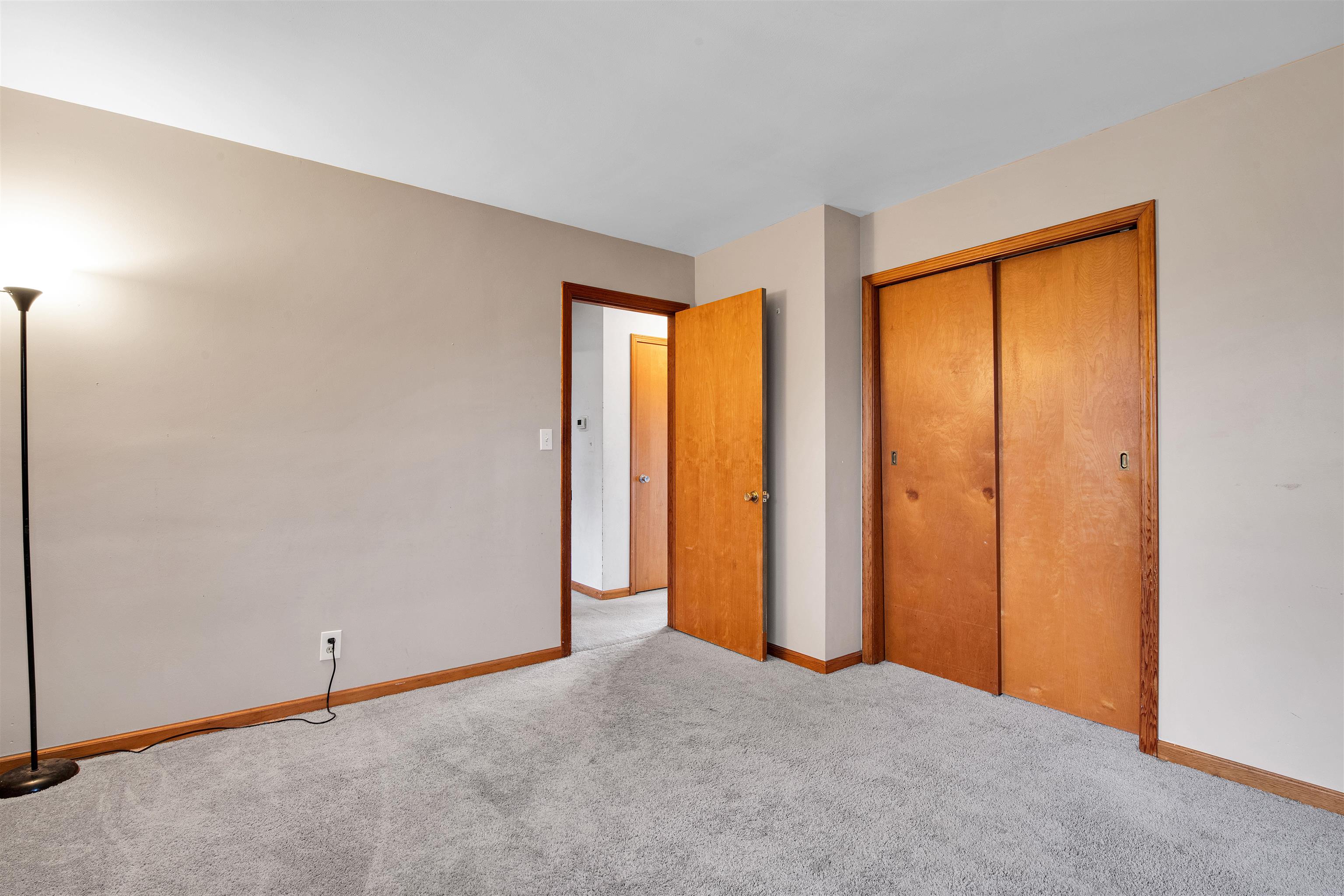 11368 Gilbert Road Memphis, MI 48041 - Photo 11 of 33 50160714-852865eb-24e1-4ccf-8bfc-95737ed7ac21.JPG